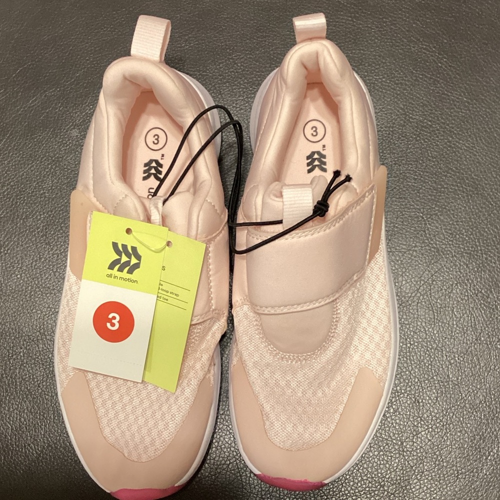 All in Motion Spencer Kids Sneakers Light Pink Rainbow Sole Size 3 NWT